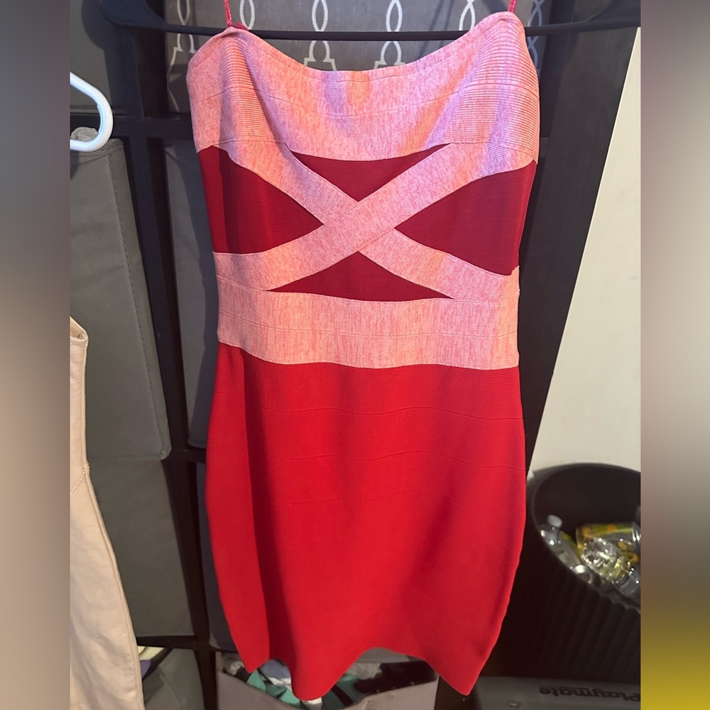 Guess bodycon size small. Never worn